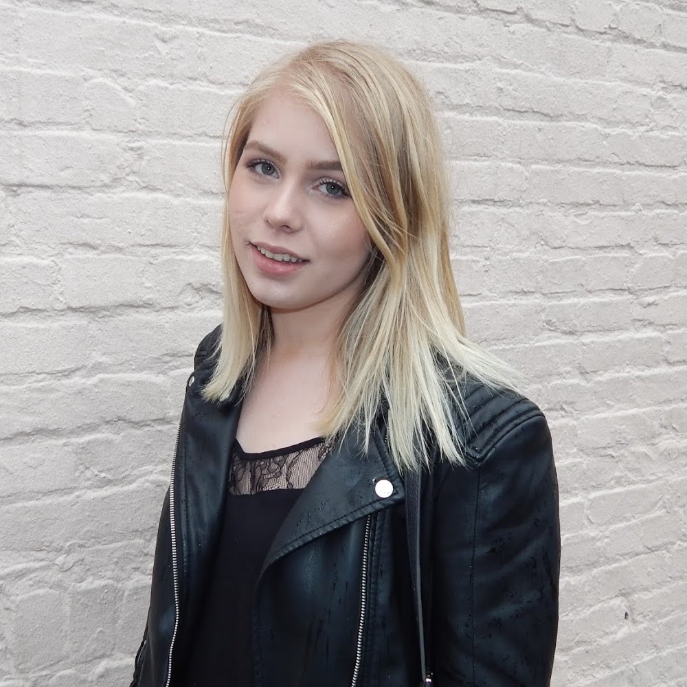 Meet your Posher, Kimberly